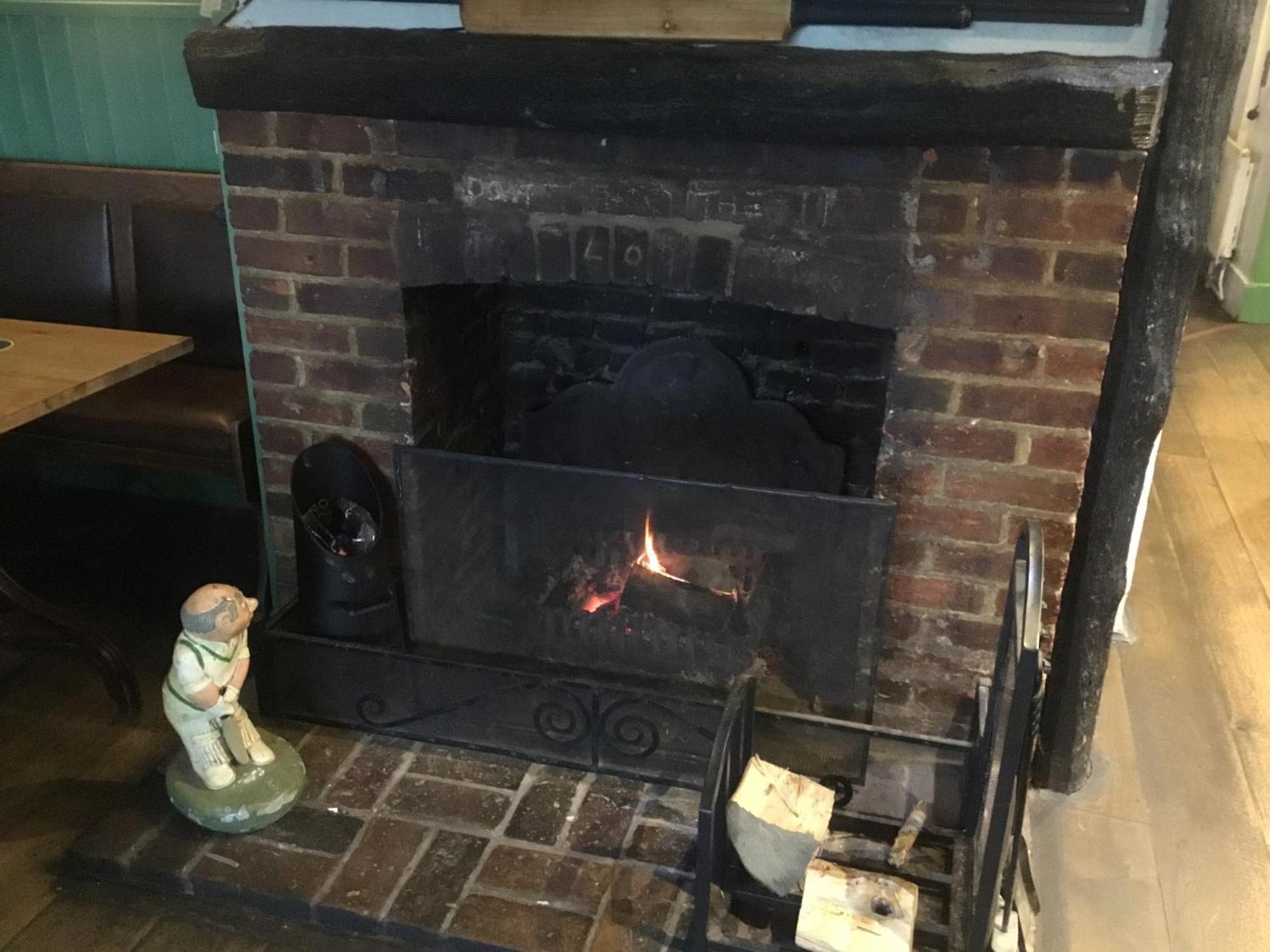 The Flying Horse Inn Boughton Aulph Eksteriør bilde
